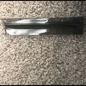 Limelight by Alcone Brush #7